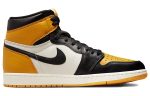 Air Jordan 1 Retro High OG 'Yellow Toe white'