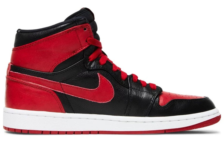 Air Jordan 1 Retro High 'Banned' 2011