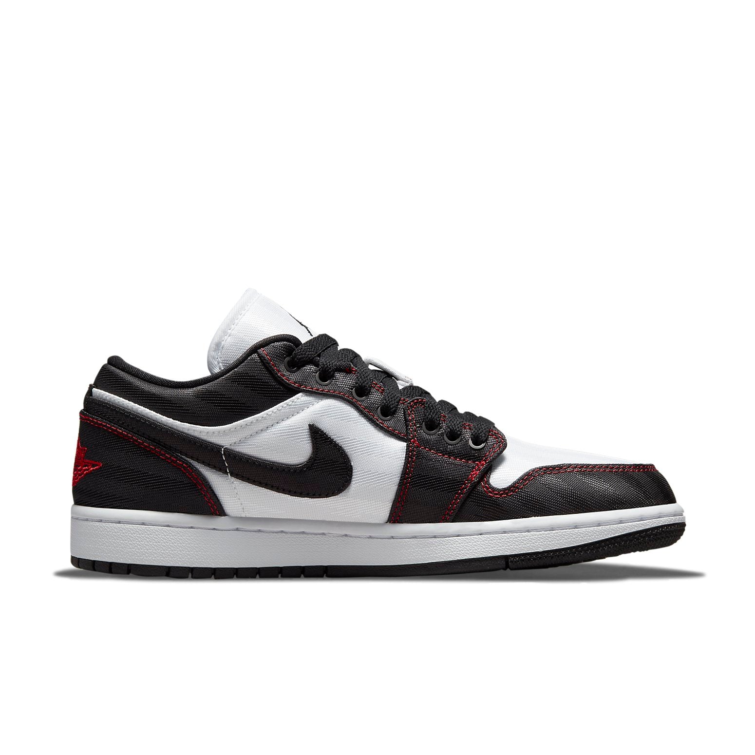 Air Jordan 1 Low SE Utility 'White Black Red'