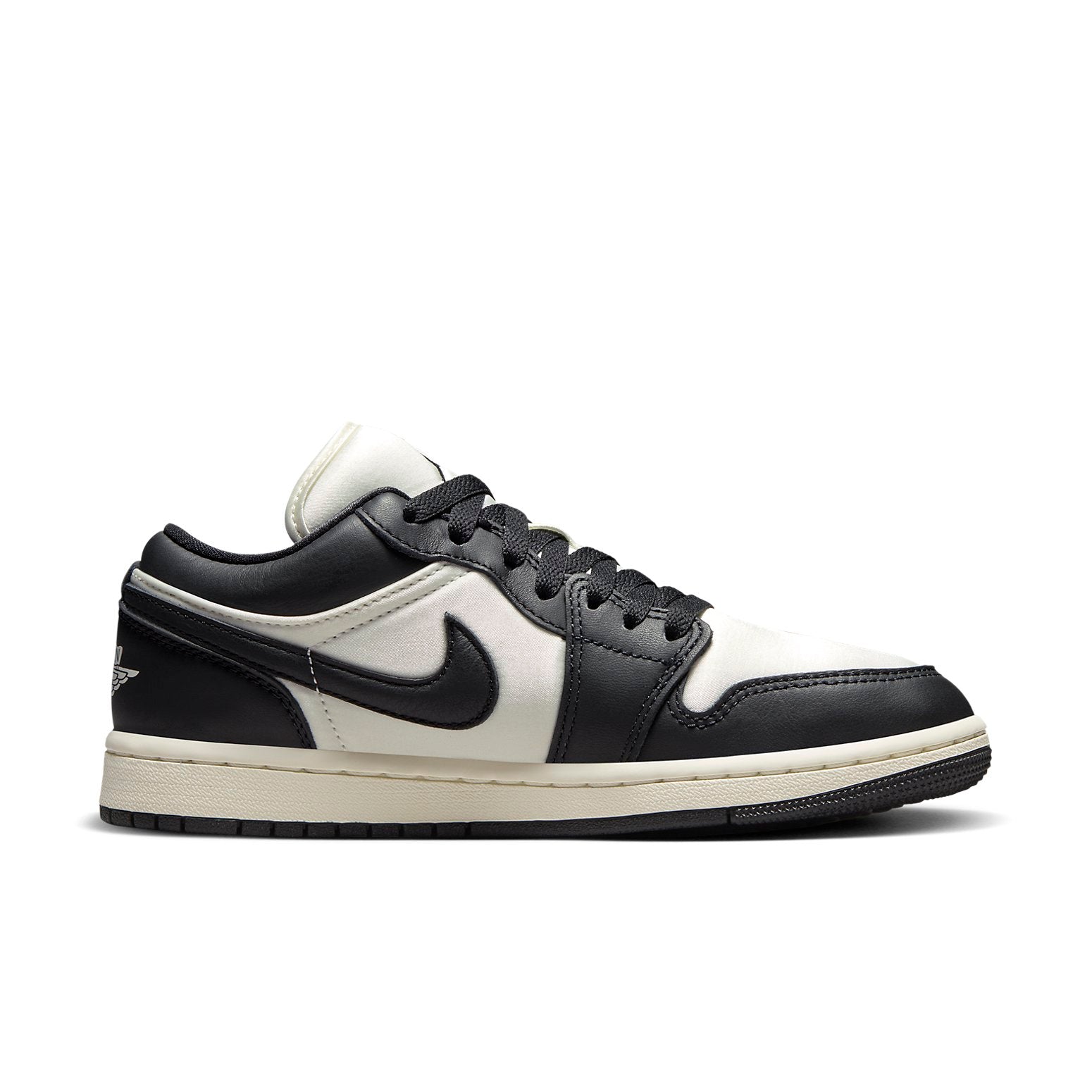 Air Jordan 1 Low SE 'Vintage Panda'