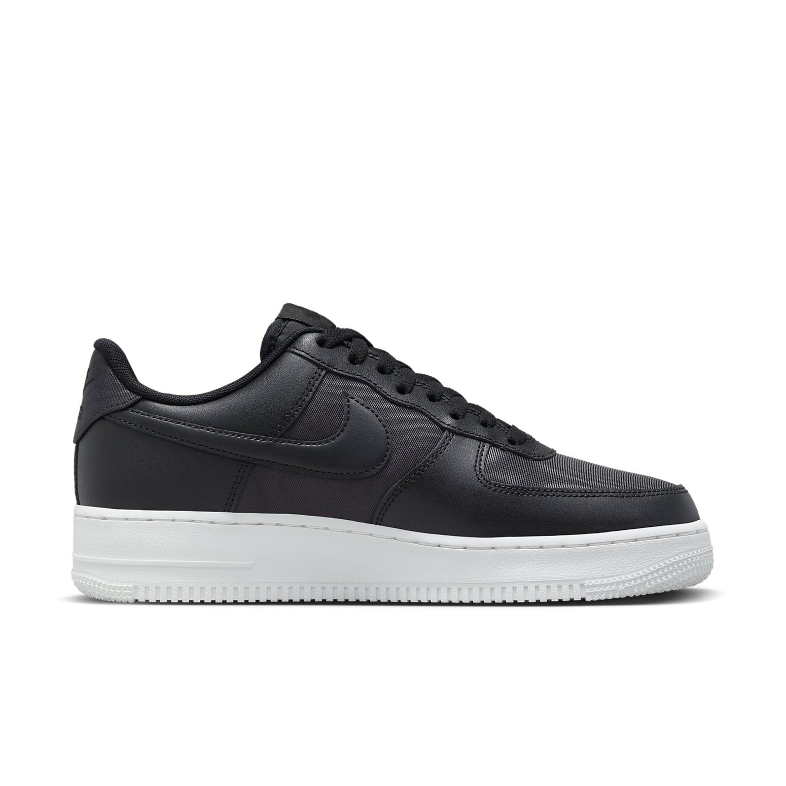 Air Force 1 Low '07 SE 'Black Nylon'