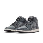 Air Jordan 1 Mid 'Distressed Smoke Grey'