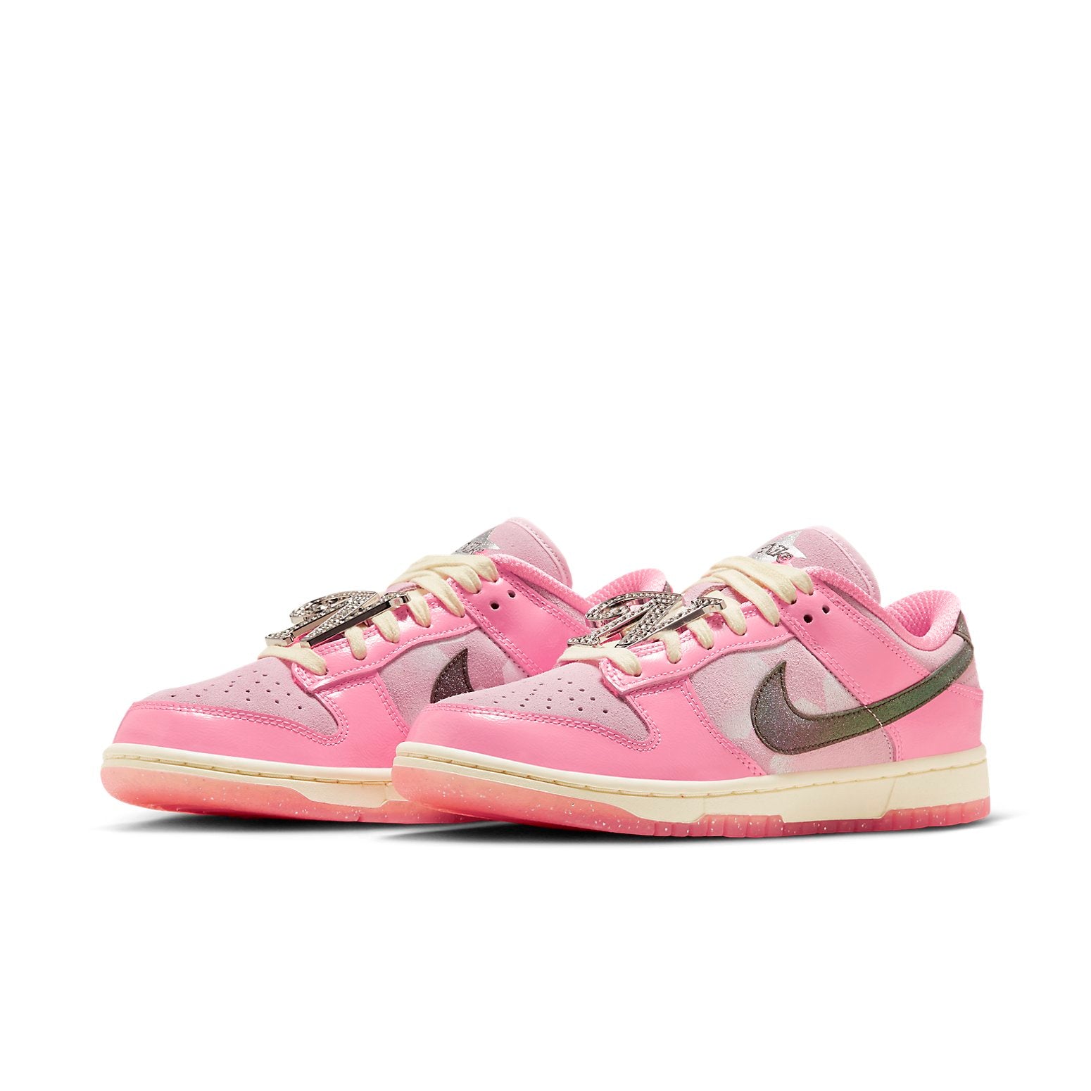 Nike Dunk Low 'Barbie'