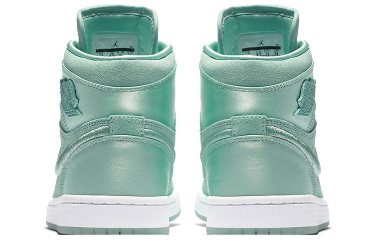 Air Jordan 1 Retro High 'Season of Her: Mint'