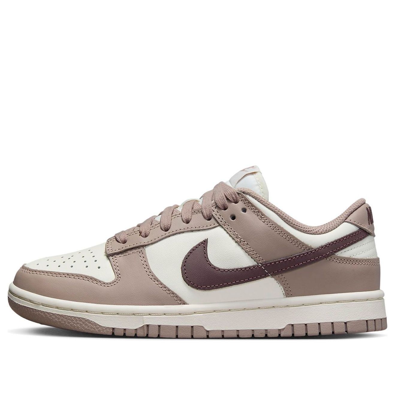 Nike Dunk Low 'Diffused Taupe'