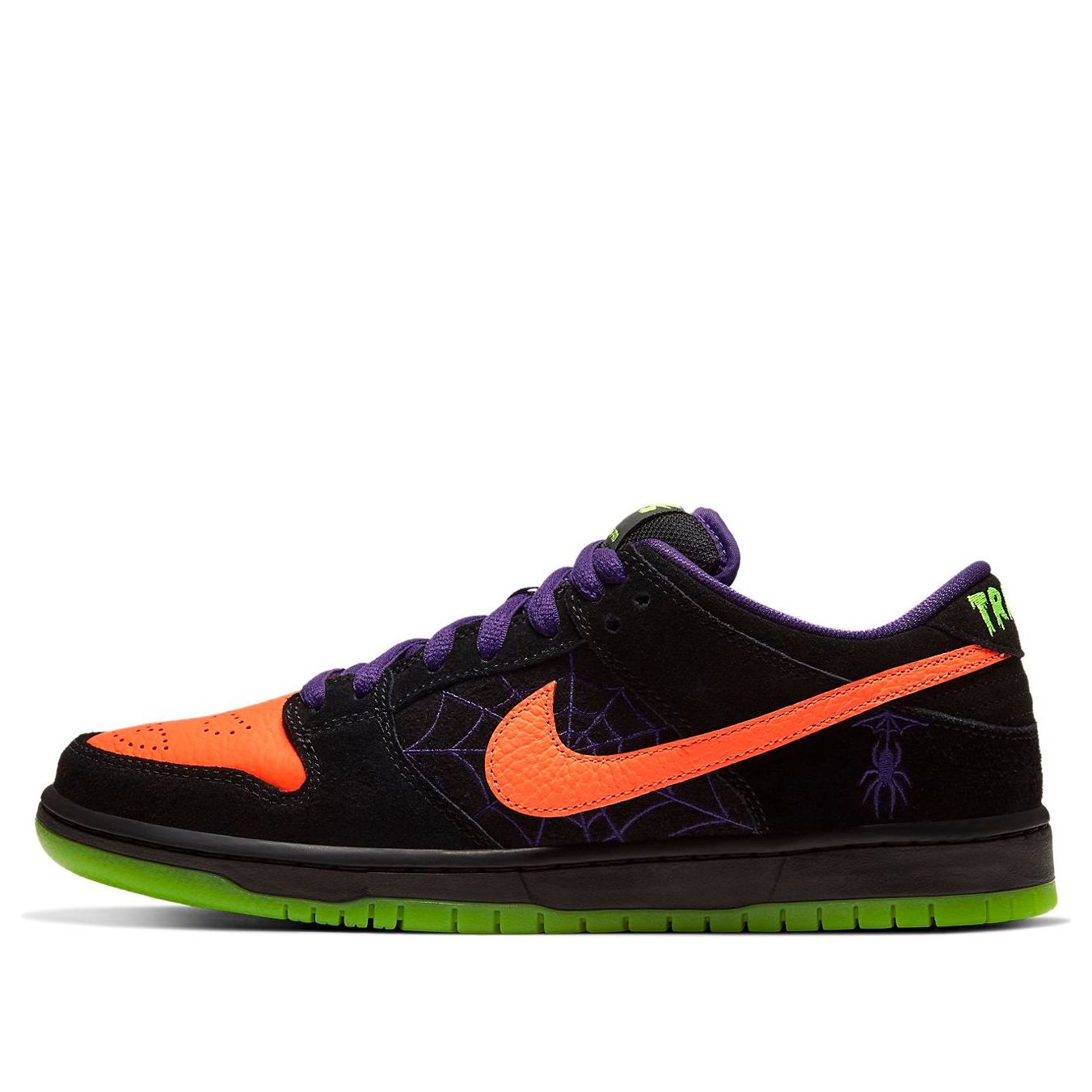 Nike SB Dunk Low 'Night of Mischief'