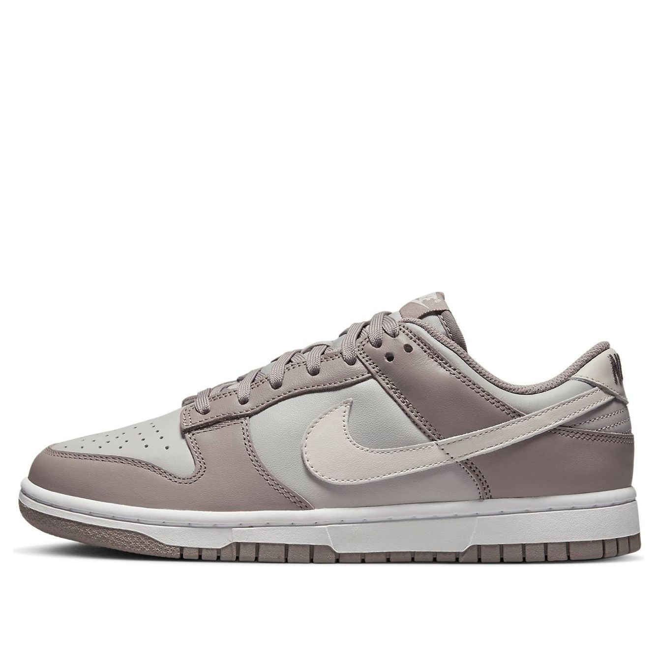 Nike Dunk Low 'Bone Beige'