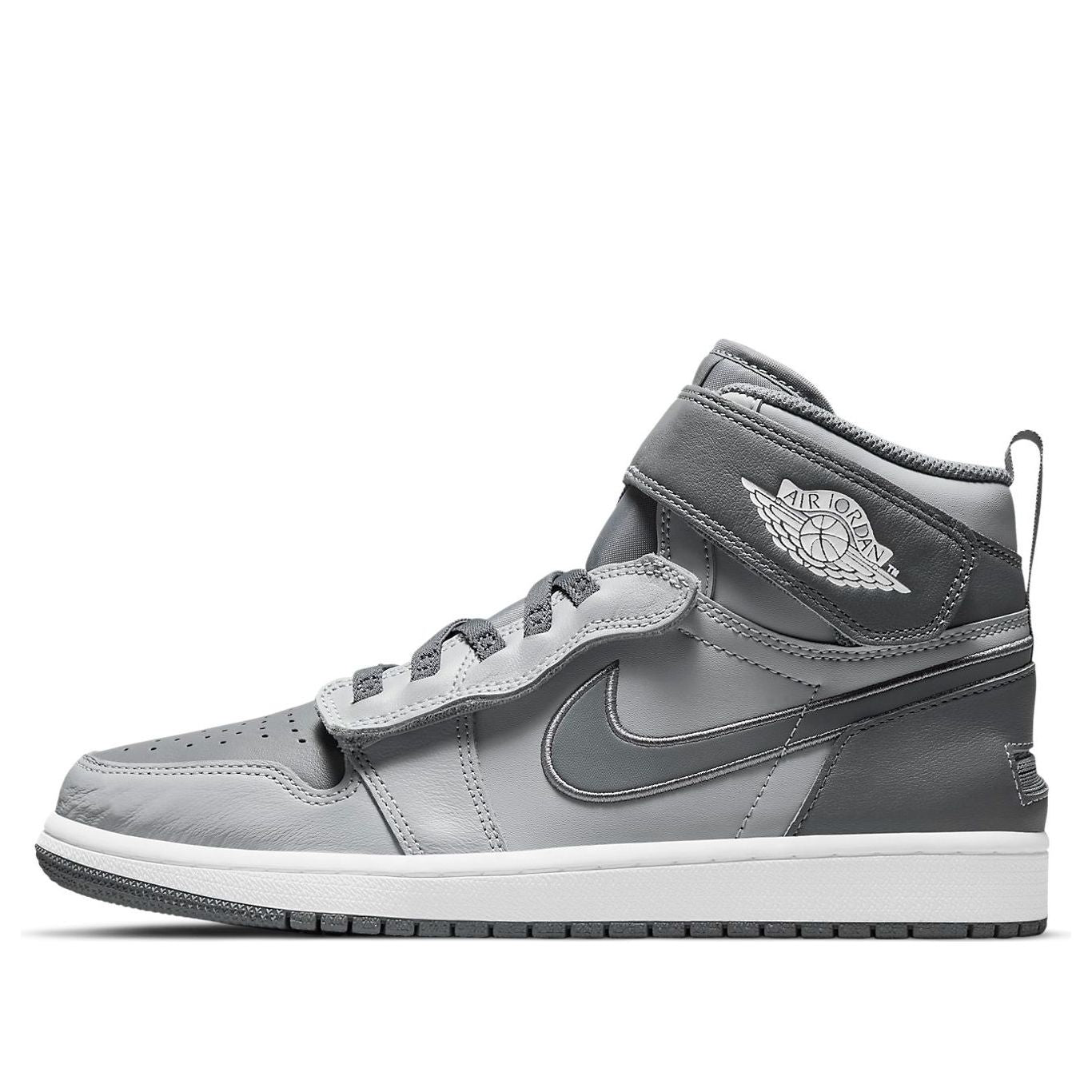 Air Jordan 1 High FlyEase 'Light Smoke Grey'