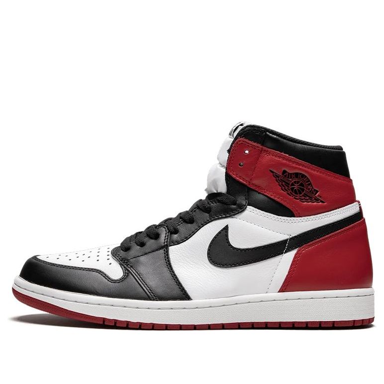 Air Jordan 1 Retro High OG 'Black Toe' 2016