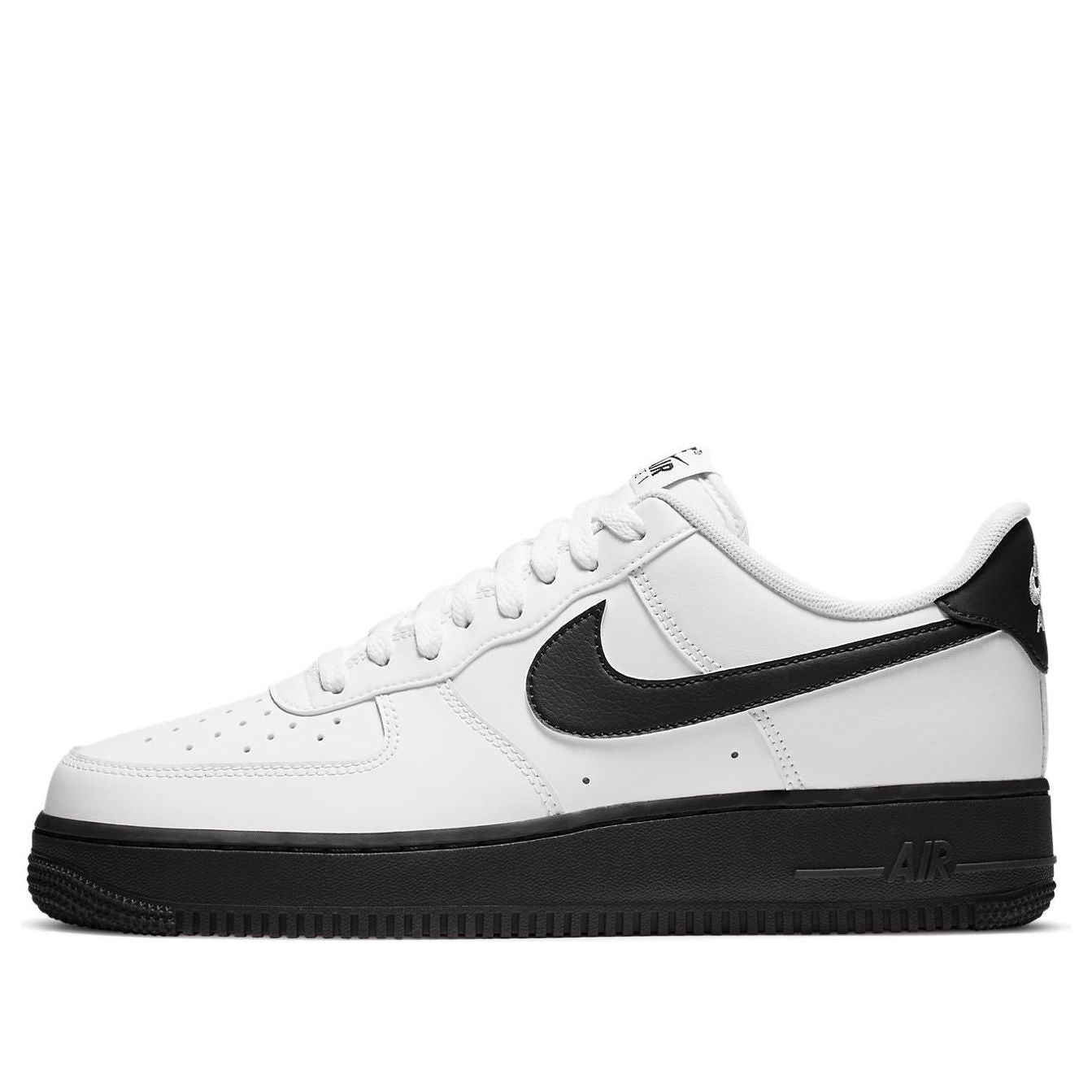 Nike Air Force 1 Low 'White Black Sole'