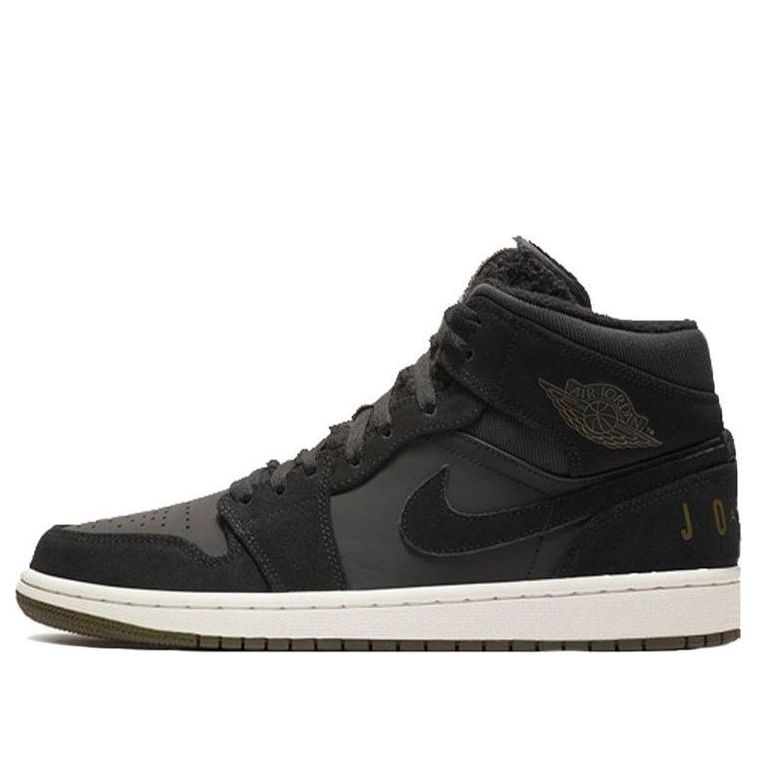 Air Jordan 1 Retro Mid 'Black White Sole'